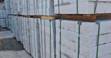 天津芝麻白路牙石，路侧石