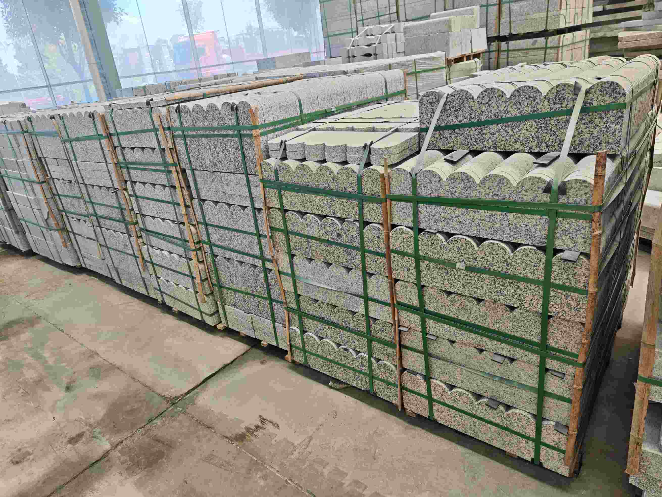 天津芝麻白芙蓉白花边石