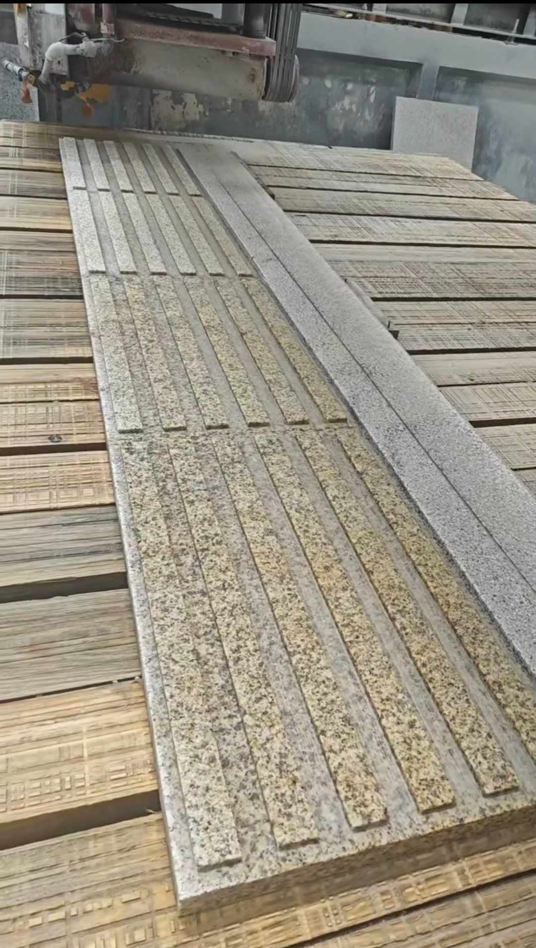 天津黄金麻盲道石 盲条